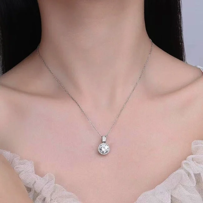 simple gold necklaces for women -Kira Moissanite Necklace