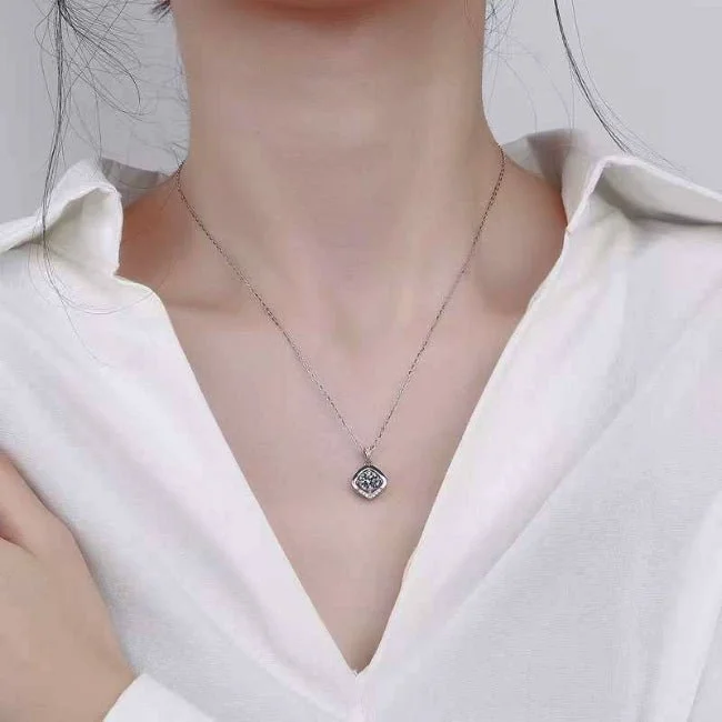 sapphire necklaces for women -Jaya Diamond Necklace