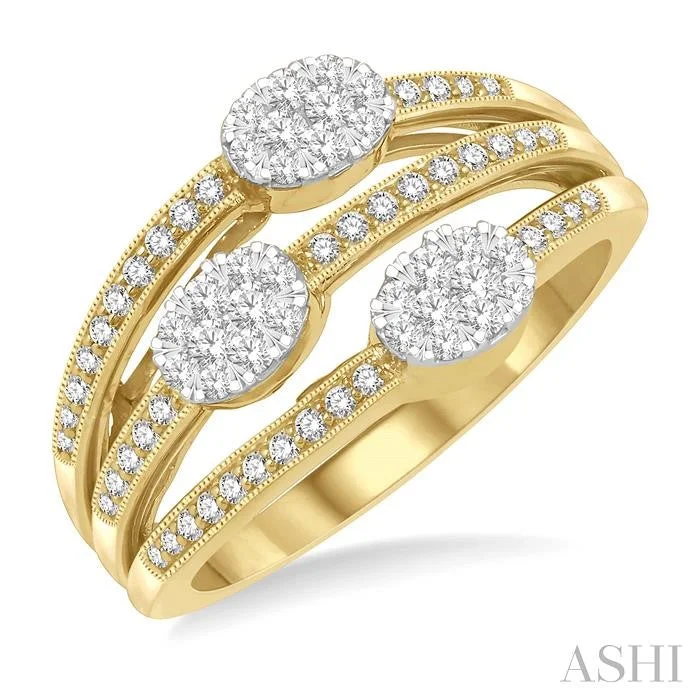 anniversary gift necklaces for women -OVAL SHAPE LOVEBRIGHT DIAMOND FASHION RING