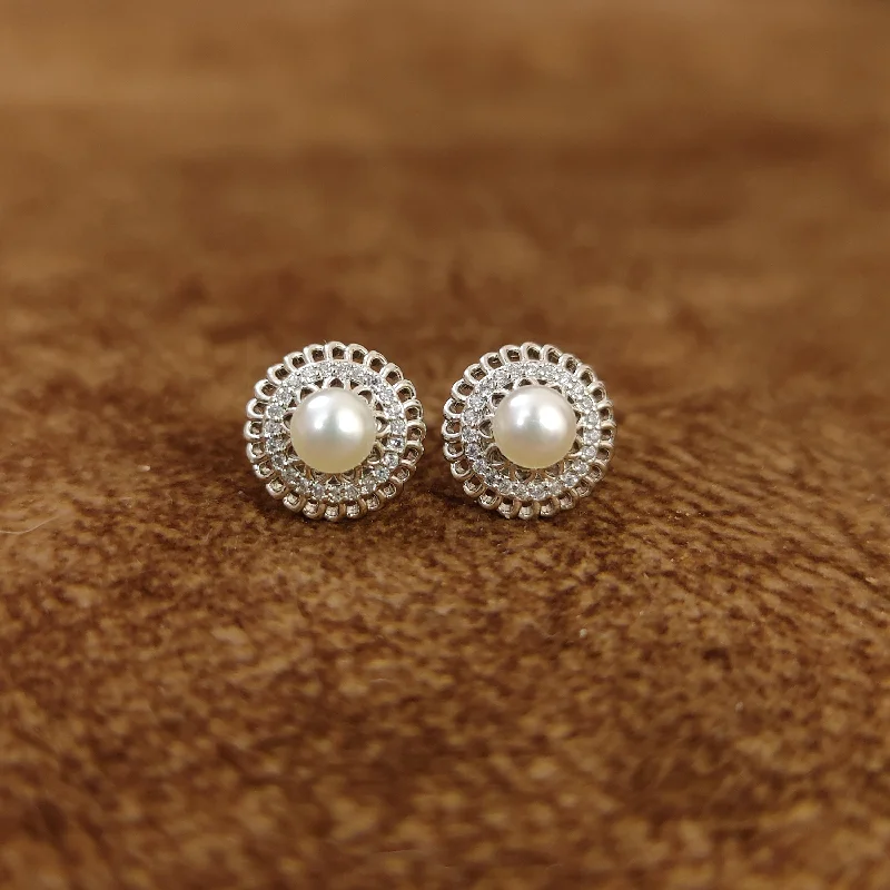 vintage-style earrings for women -VINTAGE PEARL DIAMOND LOOK STUDS