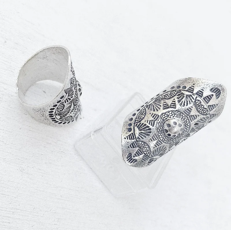 vintage diamond rings -BOHEMIAN LOVER RING