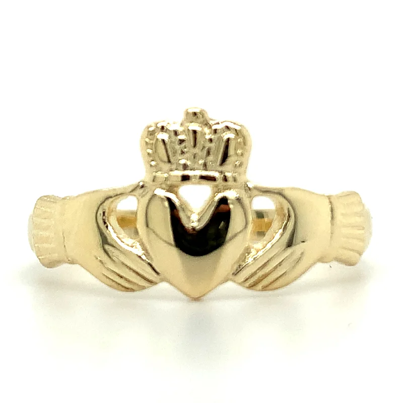 eternity rings for women -10ct Yellow Gold Claddagh Ring