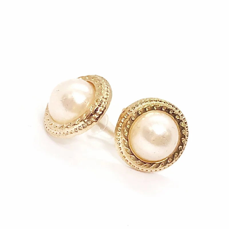 chic gold earrings for women -Pearlescence Gold Halo Stud Earrings