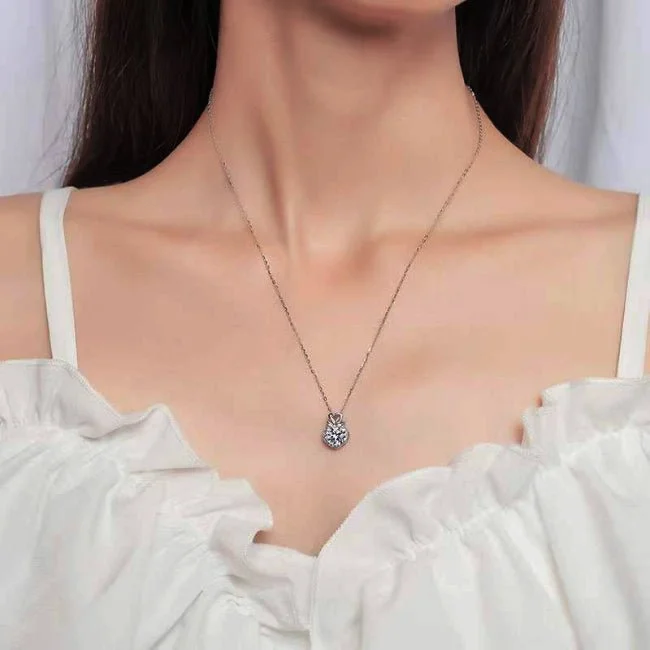 minimalist gold necklaces for women -Nola Moissanite Necklace