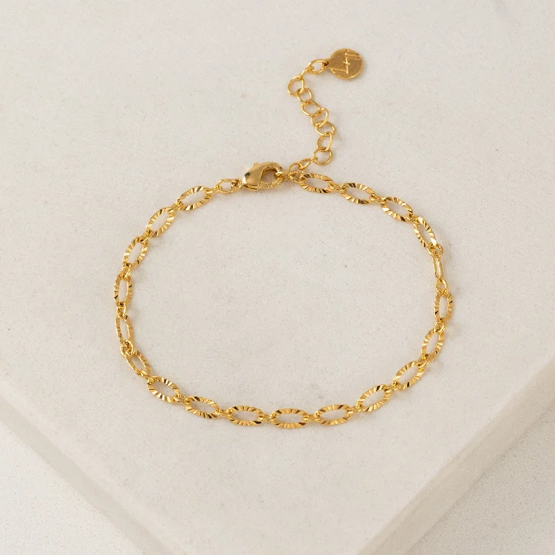 wedding cuff bracelets for women -Swift Chain Bracelet Gold